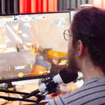 CS